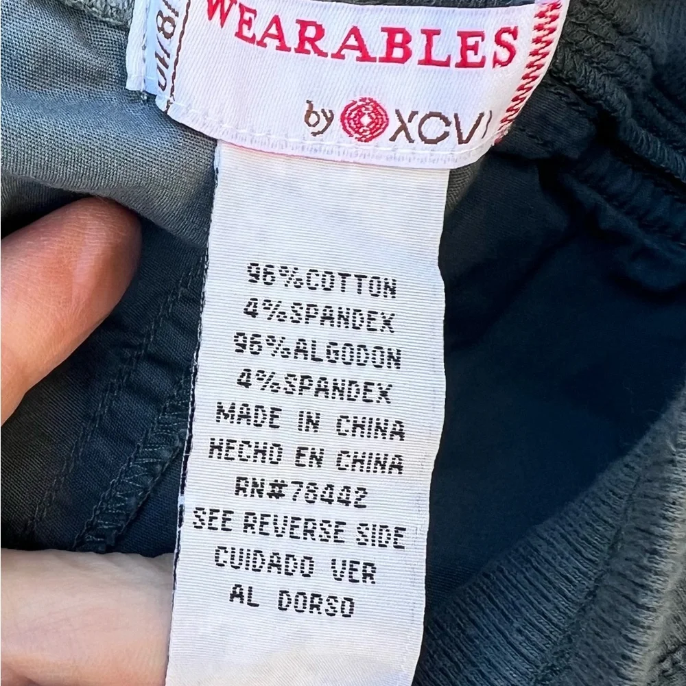 Stylish Ankle & Cropped Pants in Black, Blue, Brown, and Tan. 4 Retro Capri’s - Picture 2 of 16